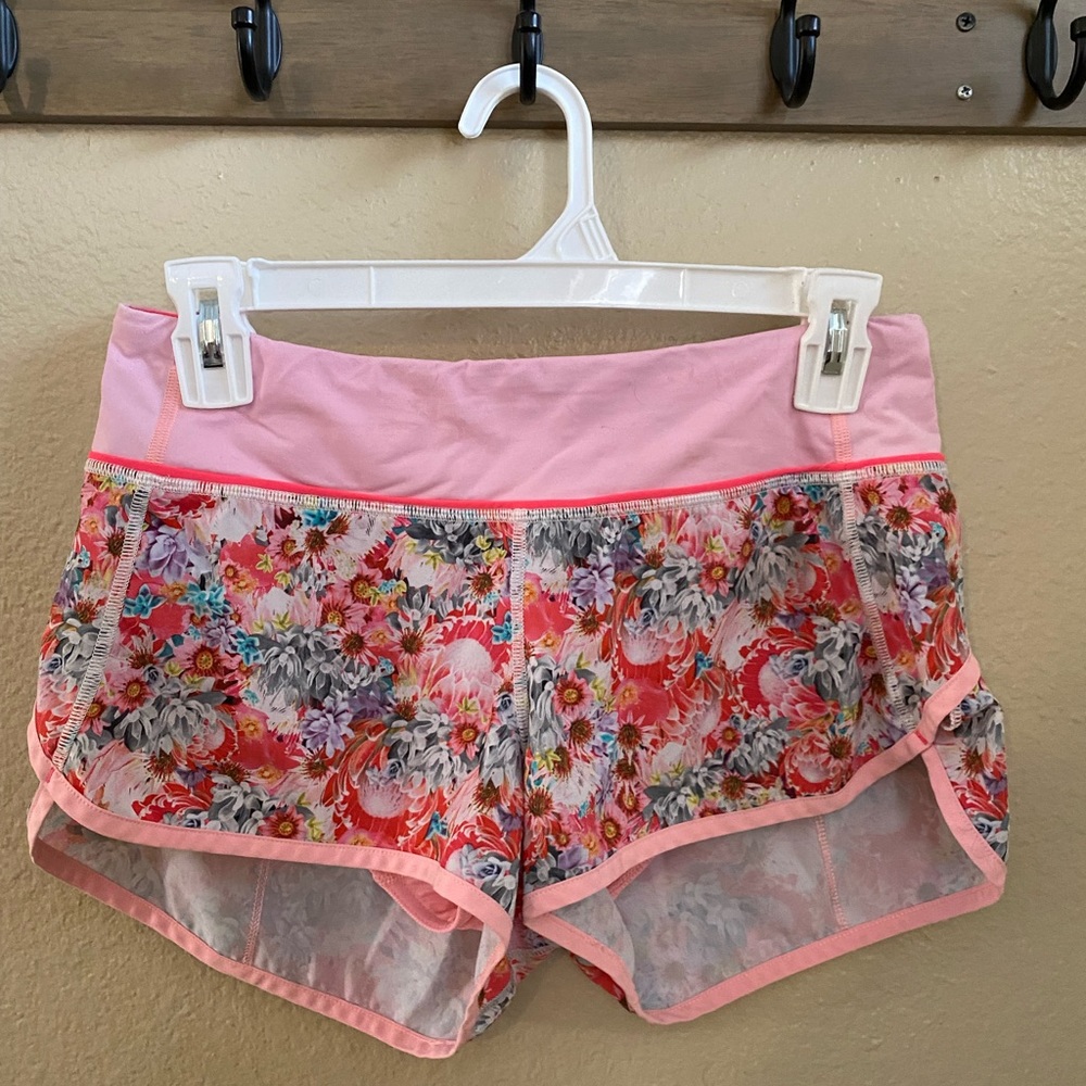 COPY - Lululemon Speed Up Short size 4